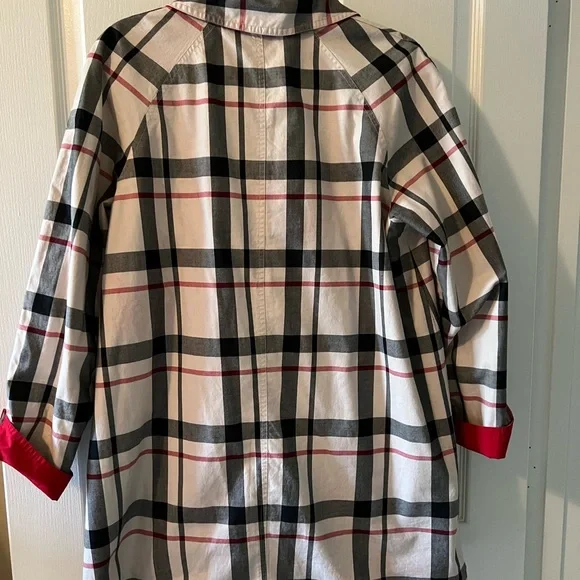 Reversible Red Plaid Short Rain Coat with Cuffs - Picture 8 of 9
